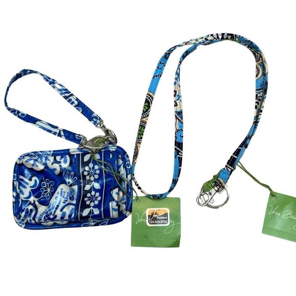 New with Tags Vera Bradley Lanyard and Tech Pocket - Picture 1 of 10